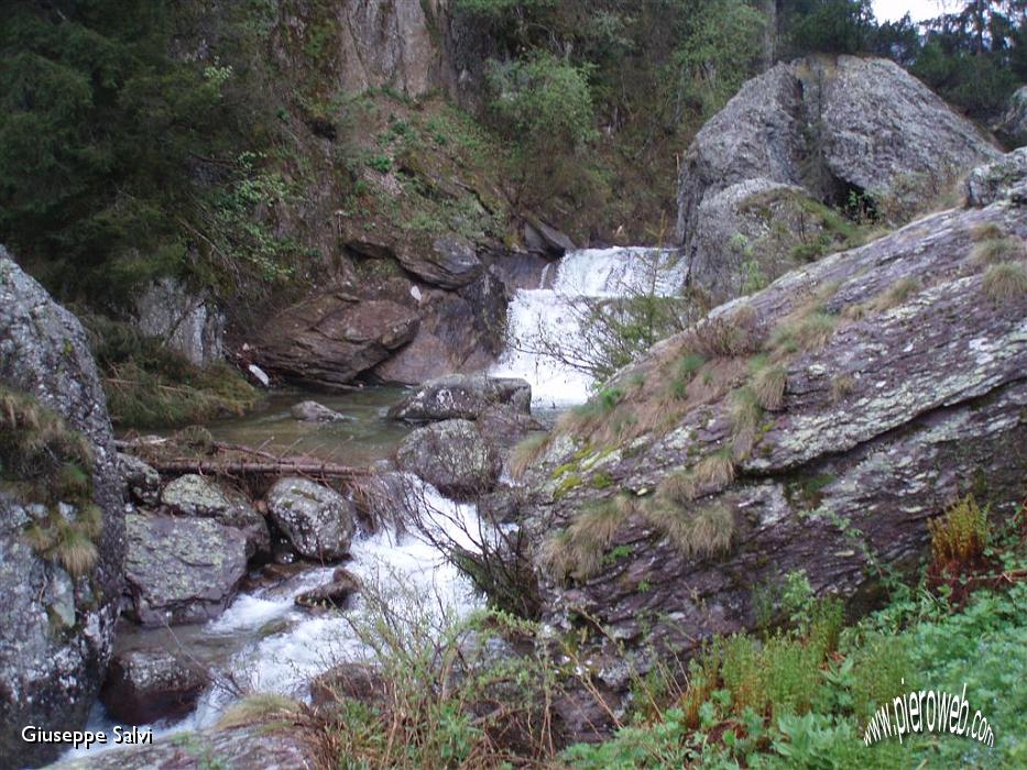 11° Altre cascate.jpg